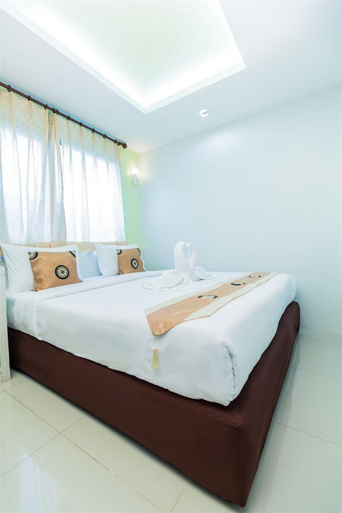 Le Touche Hotel Bangkok Buitenkant foto