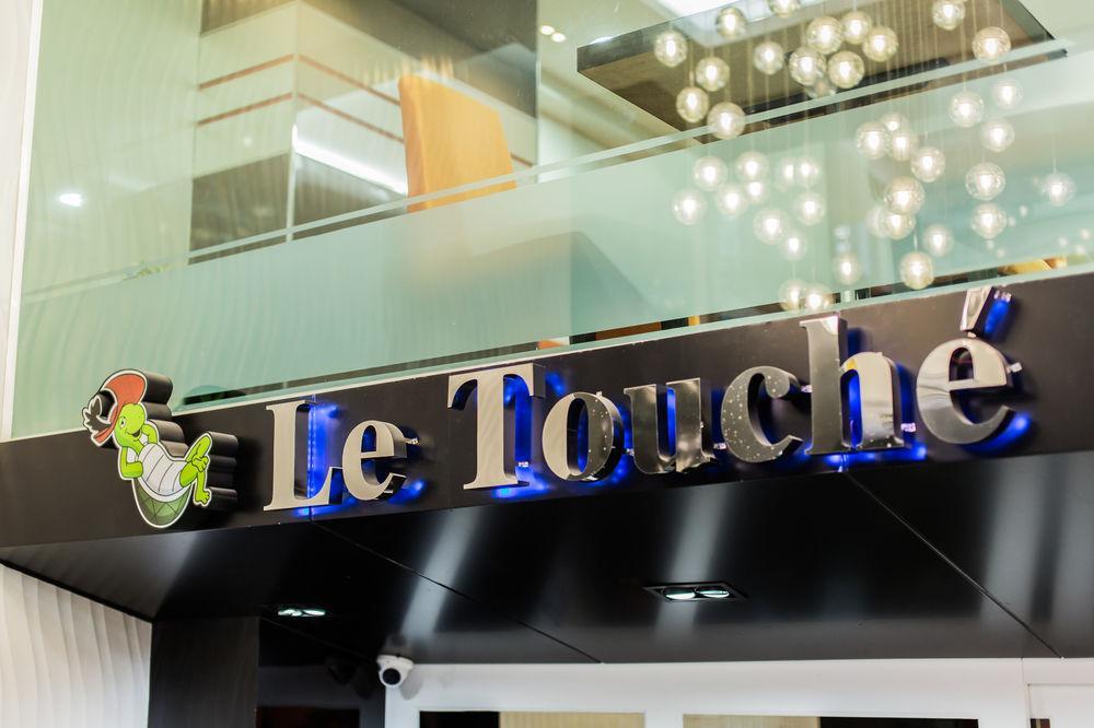 Le Touche Hotel Bangkok Buitenkant foto