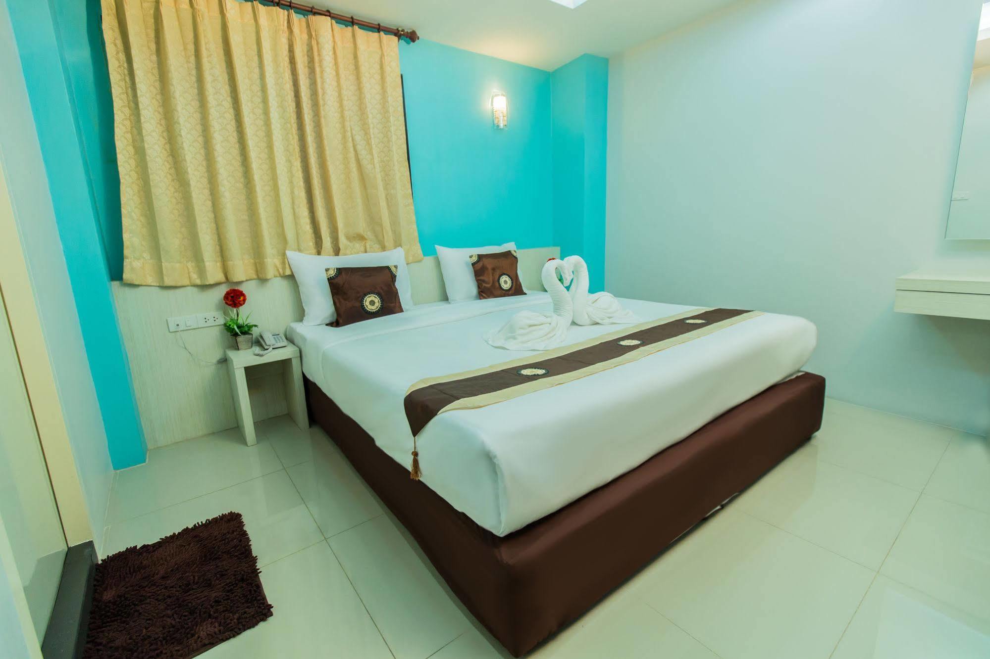 Le Touche Hotel Bangkok Buitenkant foto