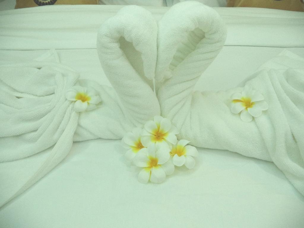 Le Touche Hotel Bangkok Buitenkant foto